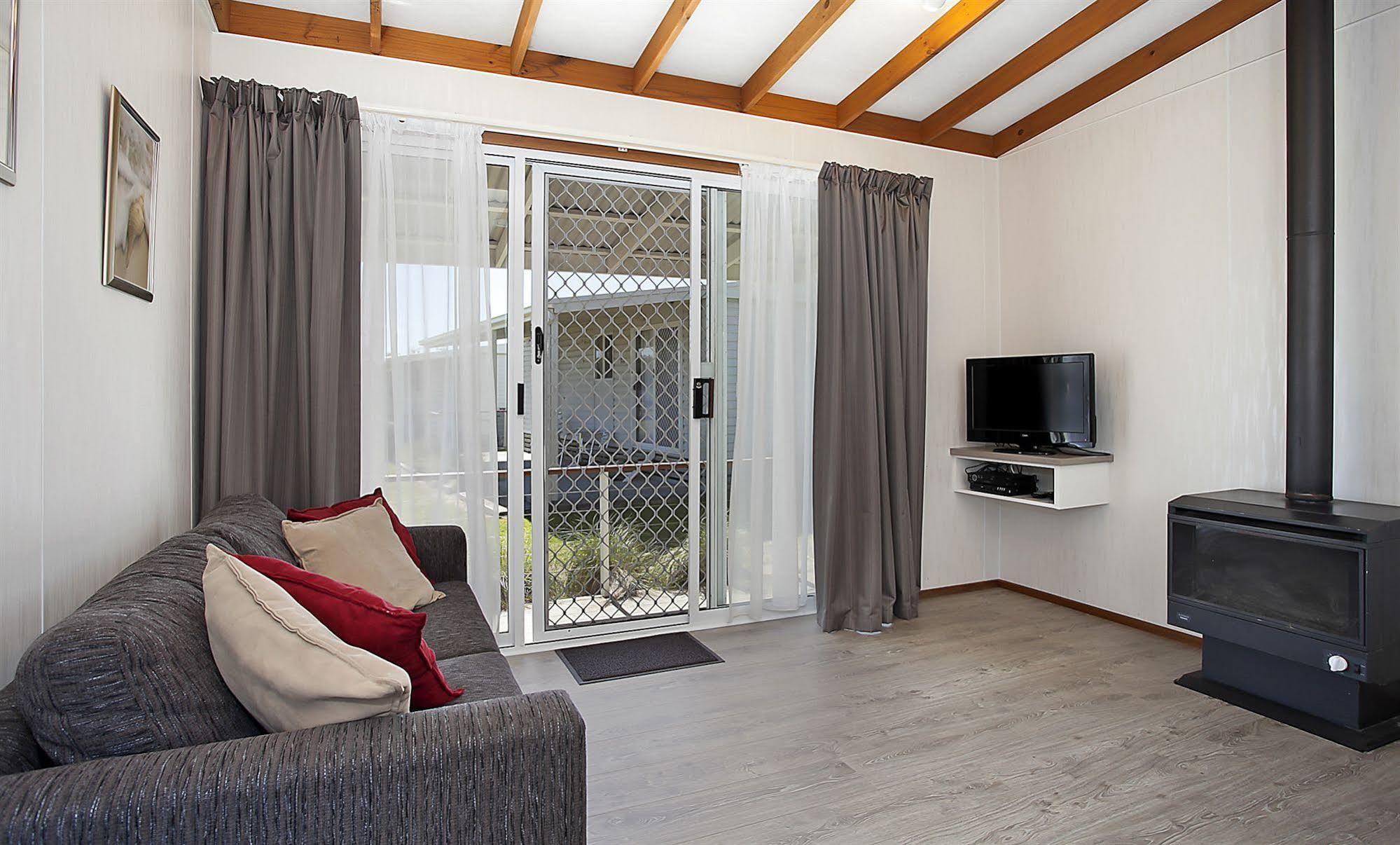 Great Ocean Road Tourist Park Otel Peterborough Dış mekan fotoğraf