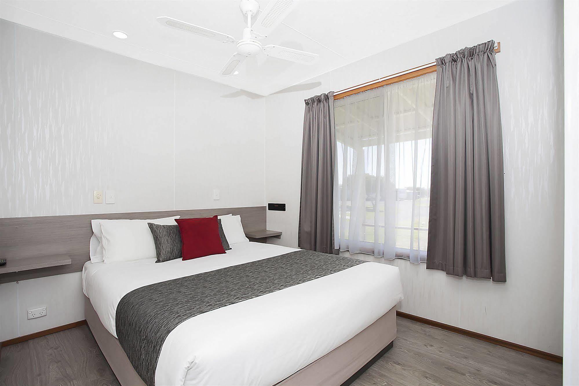 Great Ocean Road Tourist Park Otel Peterborough Dış mekan fotoğraf